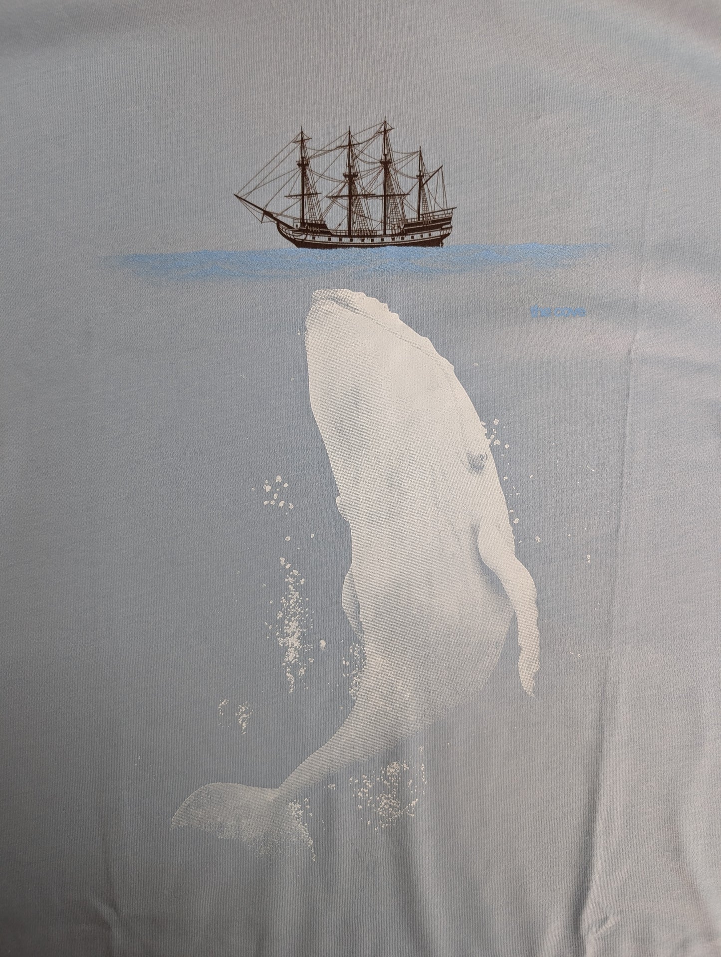 Vintage White Whale T-Shirt Men's/Unisex