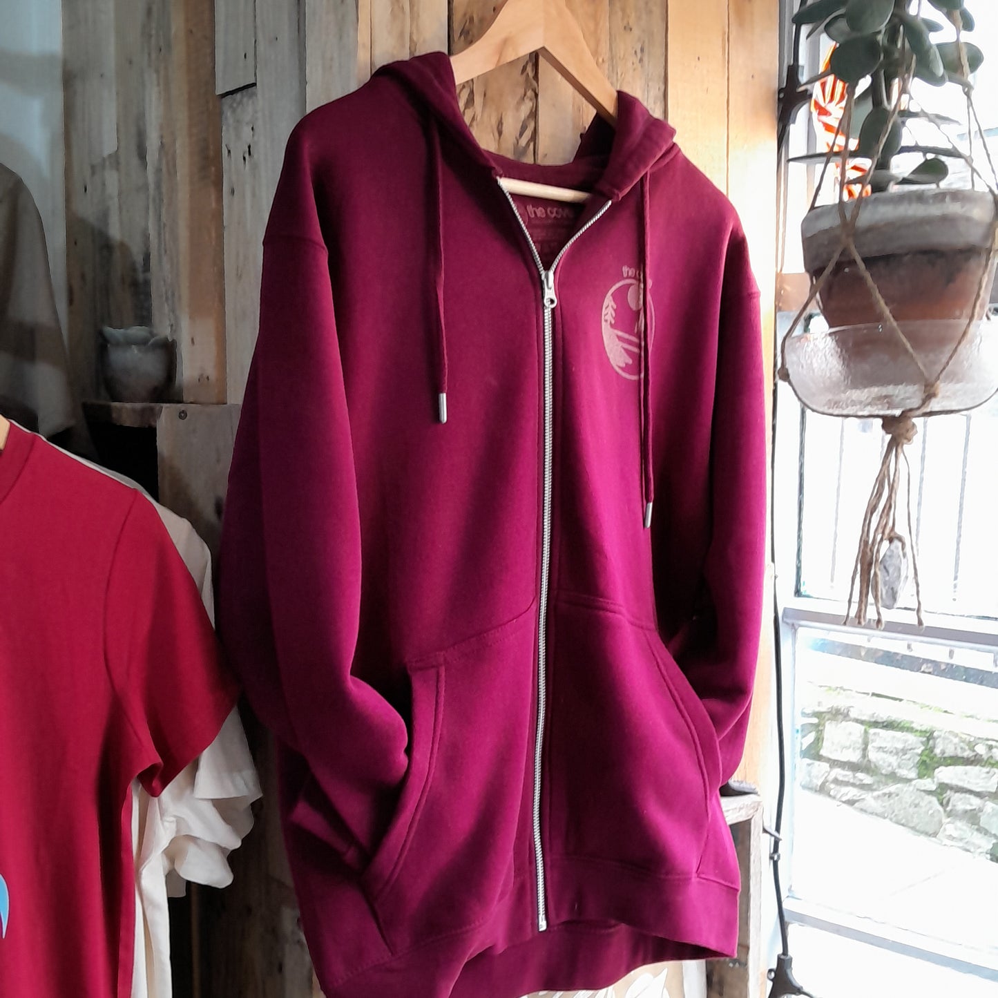 Zip Up Cove Hoodie - Burgundy