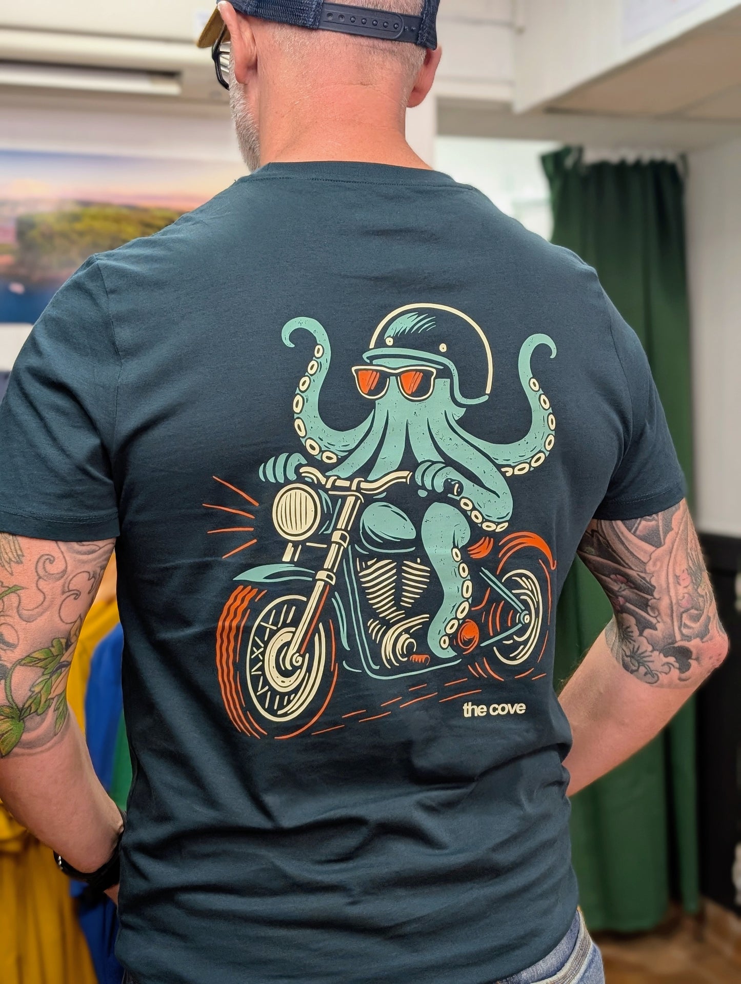 Biker-Octopus organic T-shirt