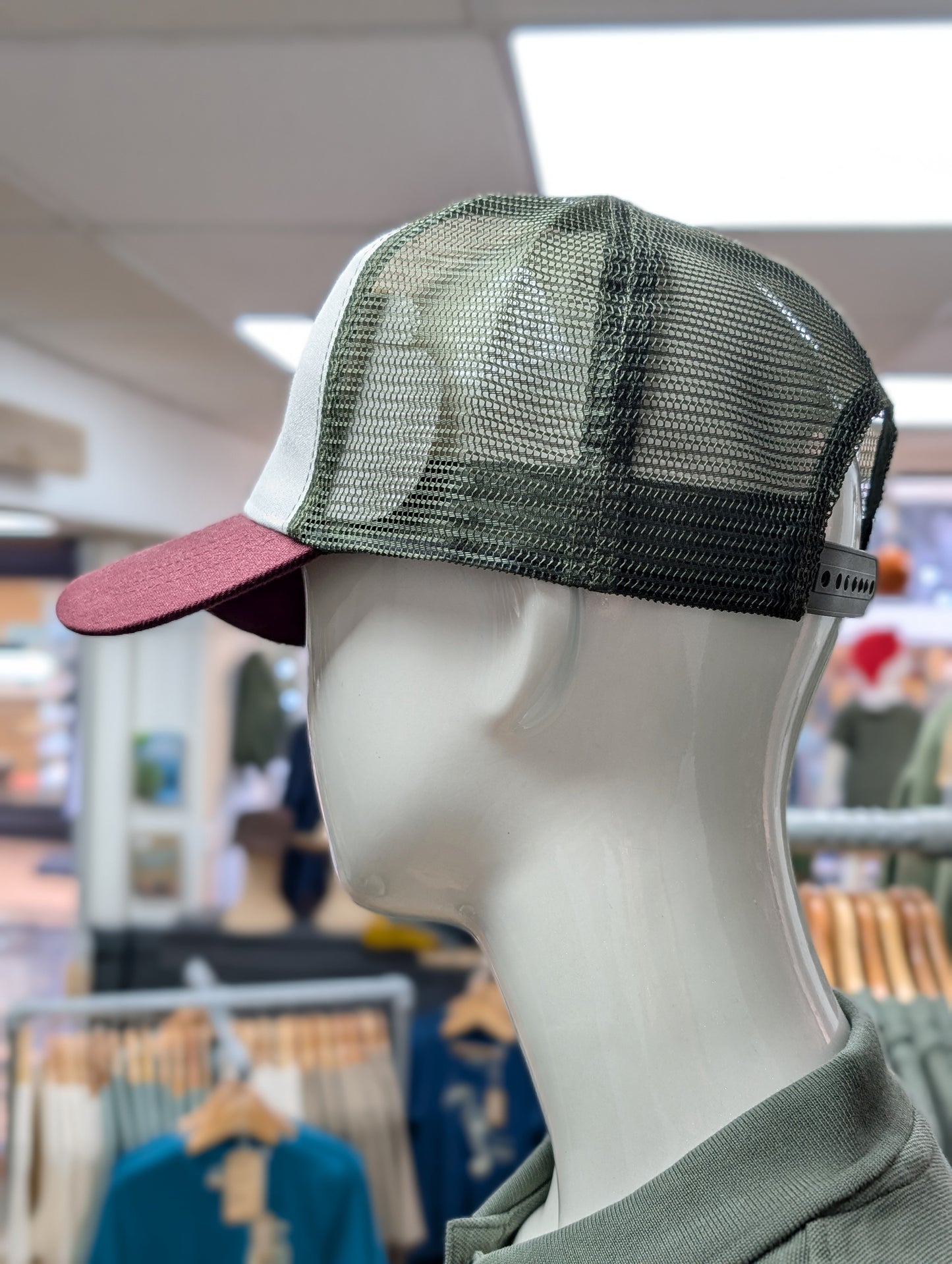 Cove Retro Trucker Cap - Red Edition