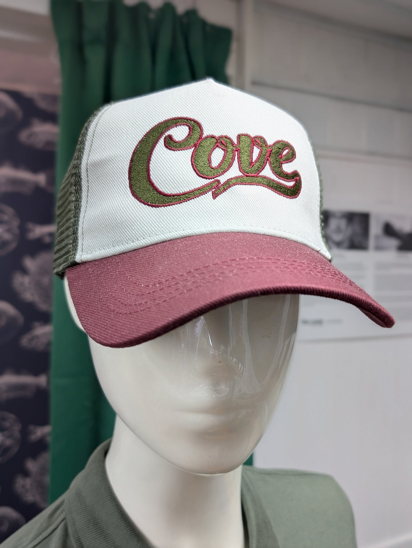 Cove Retro Trucker Cap - Red Edition